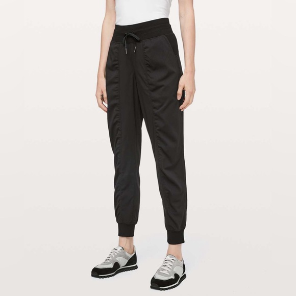 lululemon athletica Pants - Lululemon Dance Studio Jogger 29" Black